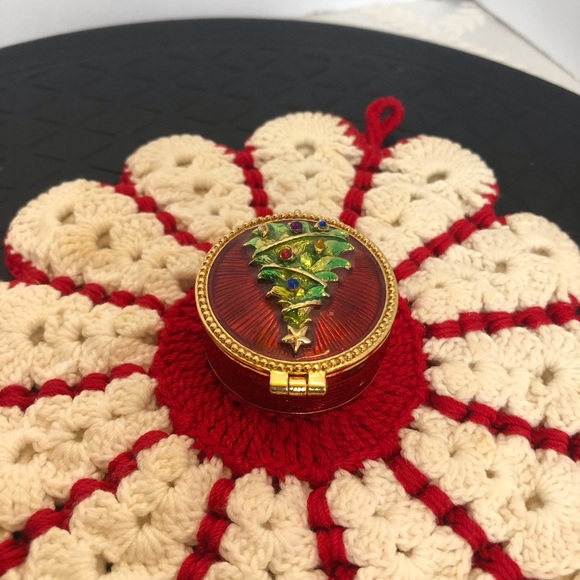 Vintage Christopher Radko Gold Tone and Enamel Christmas Tree Hinged Trinket Box - Picture 2 of 10